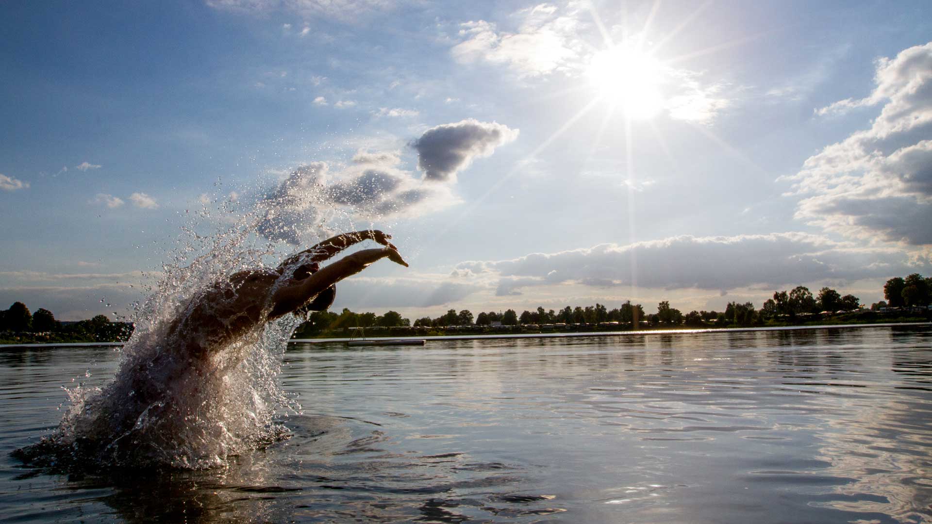 DoktorSee | Camping and Recreation Park by the river Weser in Rinteln, Germany | Swim