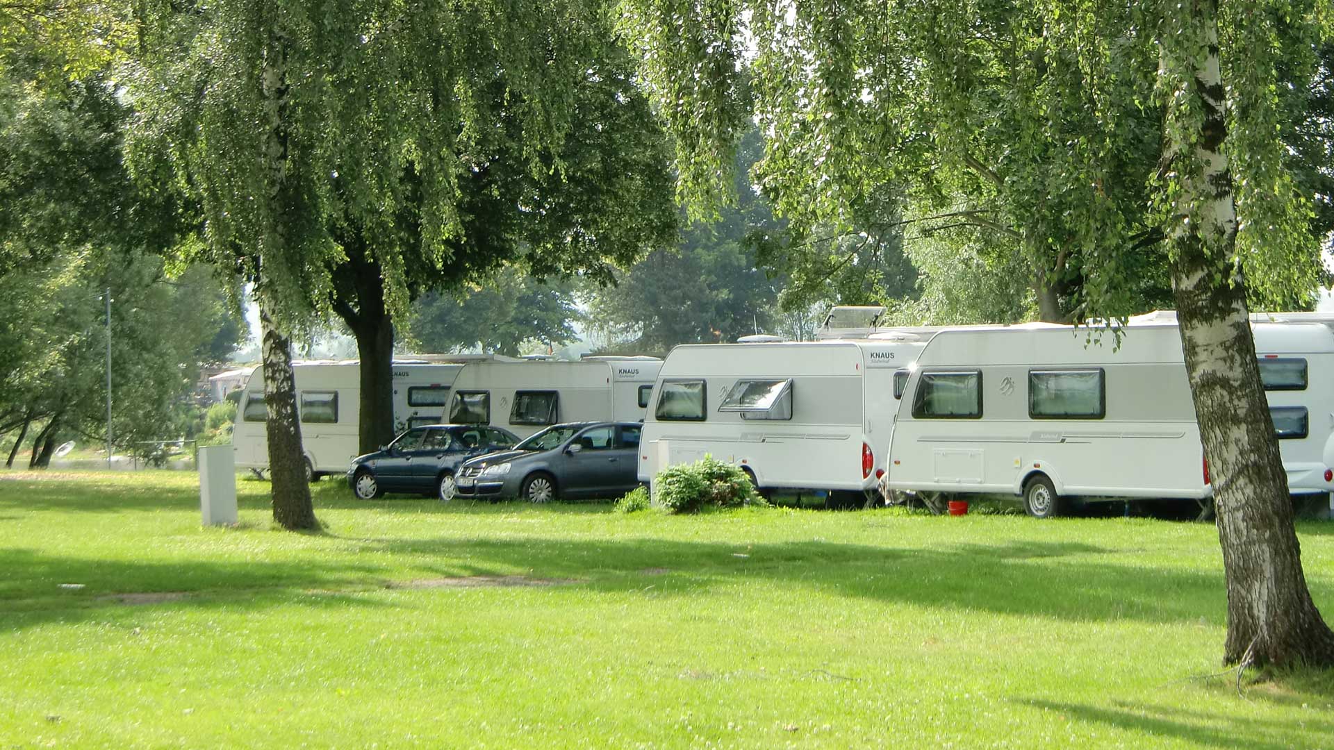 DoktorSee | Camping and Recreation Park by the river Weser in Rinteln, Germany | Camping